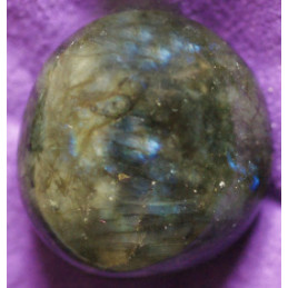 Galet en Labradorite