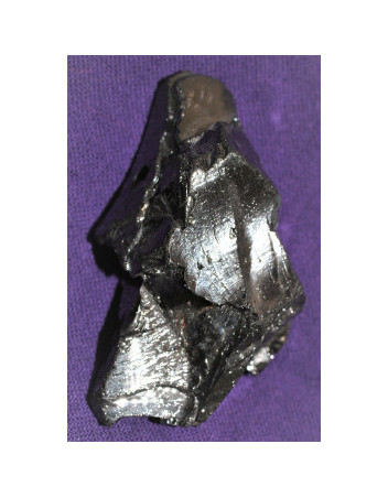 Shungite cristal percée forme Afrique